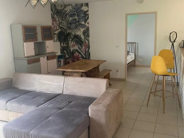 T2 MEUBLÉ 50 m² à l'année - AUX PORTES DE LA ROCHELLE