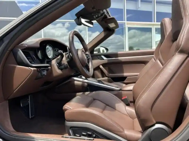 Porsche 911 targa 3.0 450ch 4s pdk — photo 7