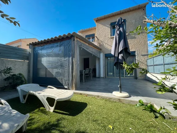 Colocation meublée - Maison vue mer - Plage à 50 m - Hyères jusqu'à juin 2027