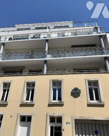 Appartement 3 pièces 114 m²