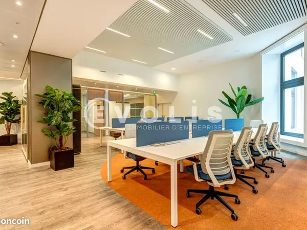Bureau 488 m²