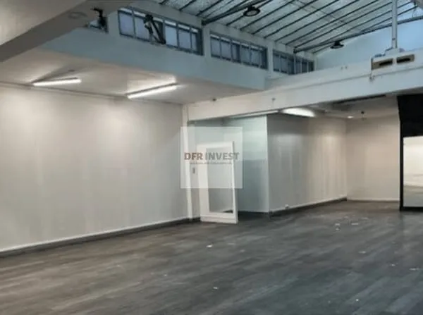 Boutique 380 m²