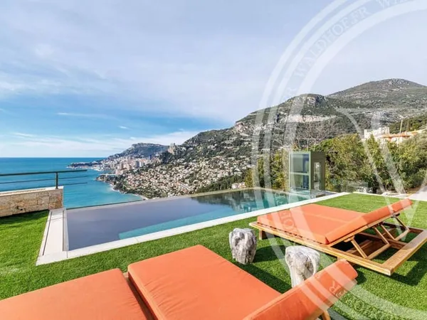 Villa 8 pièces 203 m²