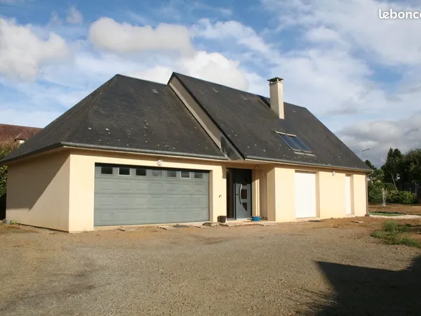 Maison récente - Saint-Georges-des-Groseillers