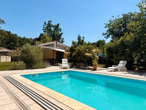 Maison 7 pièces 143 m²