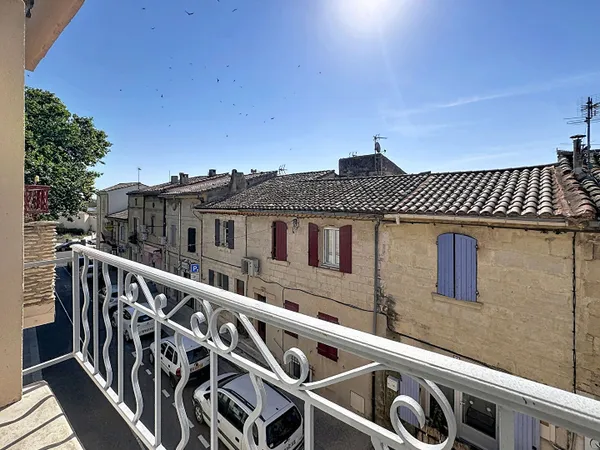 Maison de village avec terrasses