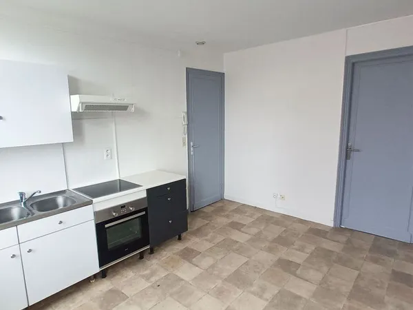 Appartement 2 pièces 36m² - 2ème - centre-ville et gare à pied - Hazebrouck