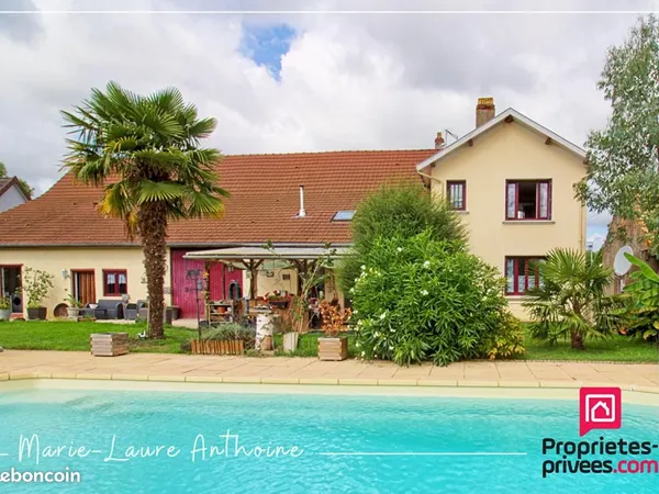 Maison 7 pièces 240 m²