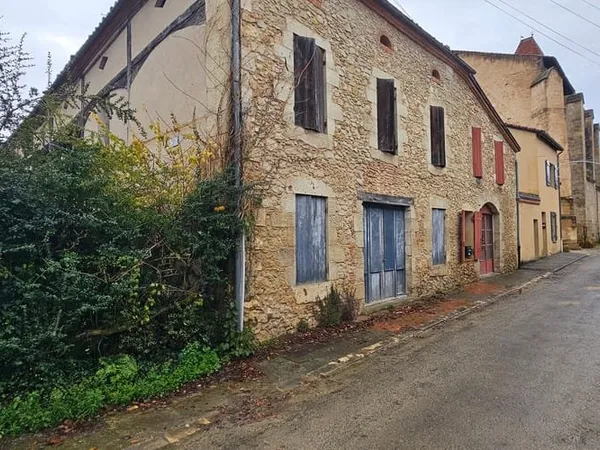 Maison 3 pièces 137 m²