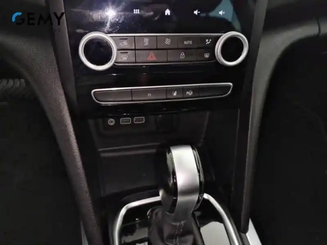 Renault Megane mégane iv estate e-tech plug-in hybride 160 — photo 14