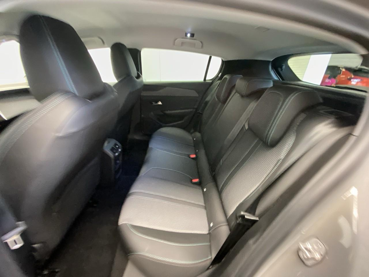 Peugeot 308 hybrid 136 e-dcs6 allure — photo 10