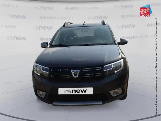 Dacia Sandero 0.9 tce 90ch stepway — photo 2