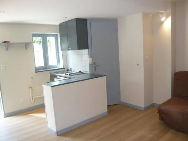 Studio 1 pièce 18 m²
