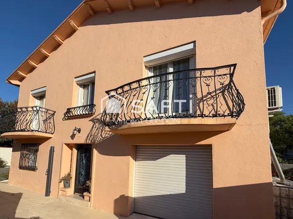 MAISON RÉNOVÉE AVEC STUDIO INDÉPENDANT