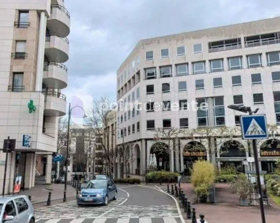 Local commercial 60 m²