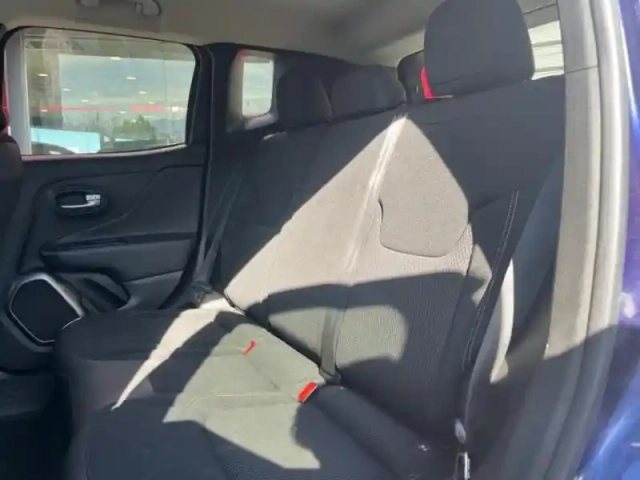 Jeep Renegade 1.0 gse t3 120ch limited — photo 10