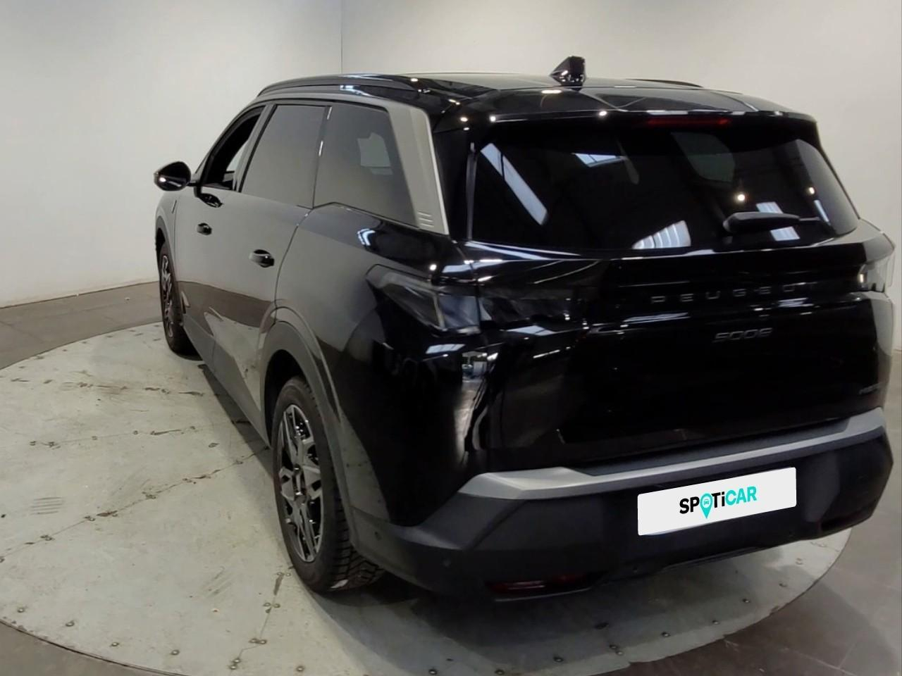 Peugeot 5008 hybrid 145 ch e-dcs6 gt — photo 3