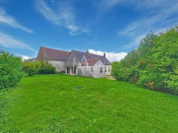 À Vendre - Maison avec fort potentiel sur 1 545 m² de terrain - Fontaine-Fourches (77)