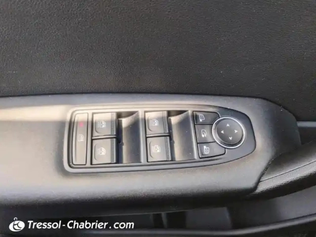 Renault Captur blue dci 95 business — photo 28