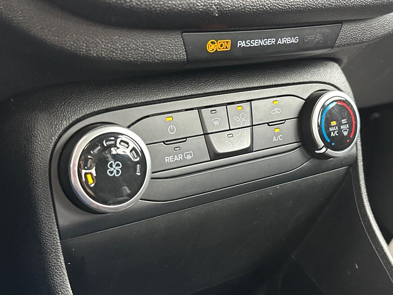 Ford Fiesta 1.0 ecoboost 100 ch s&s bvm6 trend — photo 28