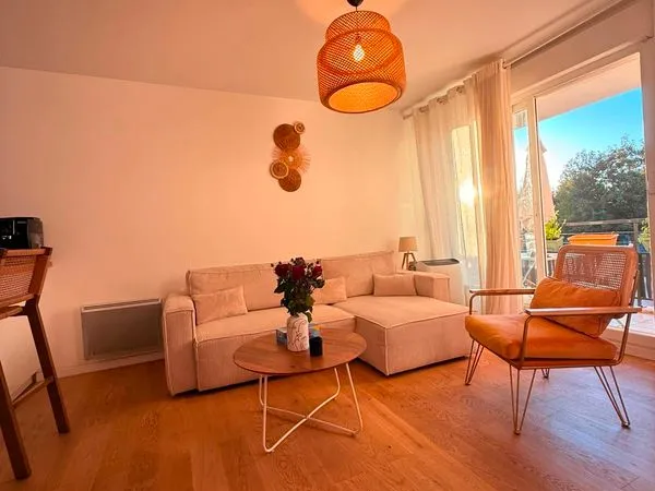 à louer - beau t2 meublé de 46 m² avec parking - antony
