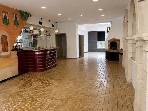 Immeuble 5 pièces 250 m²