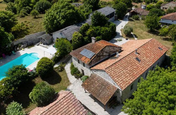 Domaine de Charme avec 5 Gîtes, 2 Maisons Indépendantes et 1