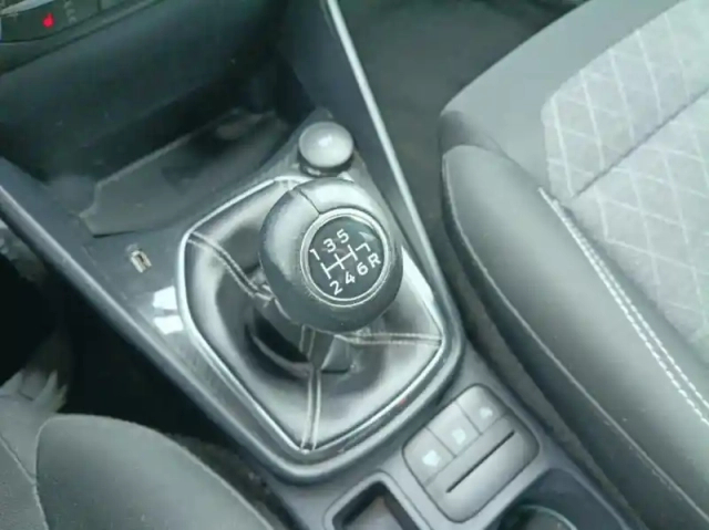 Ford Fiesta active 1.0 ecoboost 95ch — photo 8