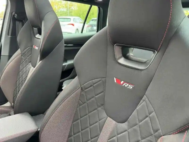 Skoda Octavia combi 2.0 tfsi 265ch rs dsg7 — photo 30