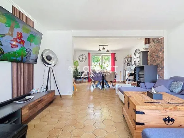 Maison 5 pièces 136 m²