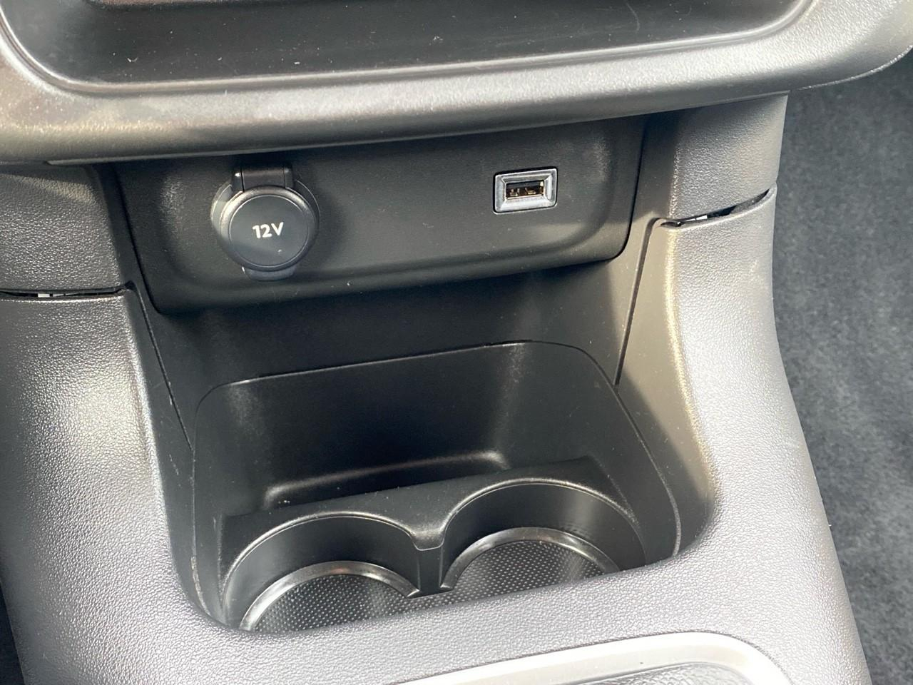 Citroën C3 1.2 puretech 83ch s&s shine — photo 23