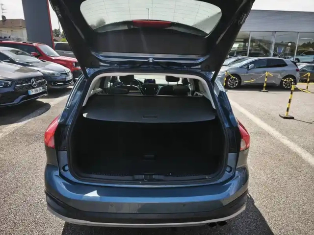 Ford Focus sw 1.5 ecoblue 120 s&amp;s bva8 — photo 4