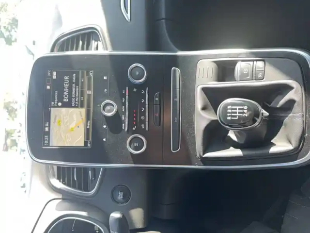 Renault Scenic tce 115 fap — photo 5