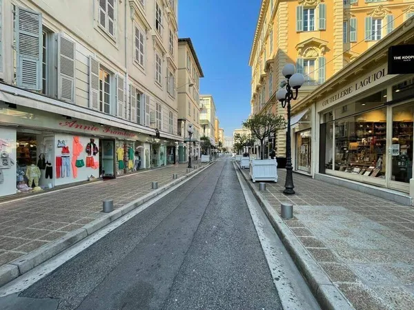 Local commercial 40 m²