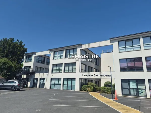 Bureaux 89 m²