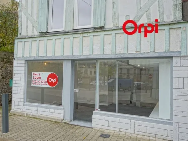 Local commercial 1 pièce 41 m²