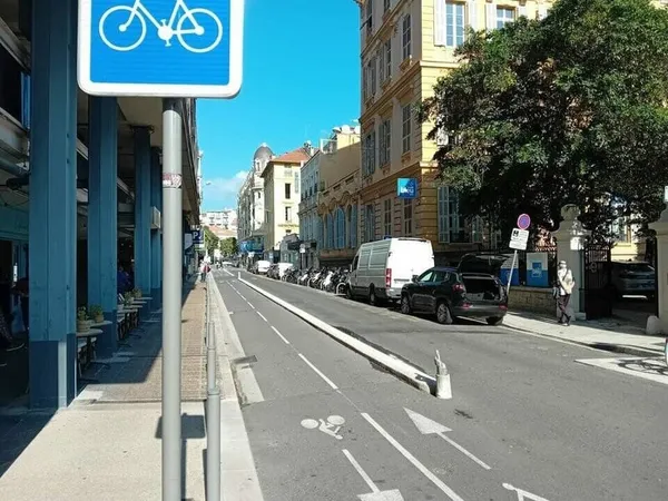 Local commercial 35 m²