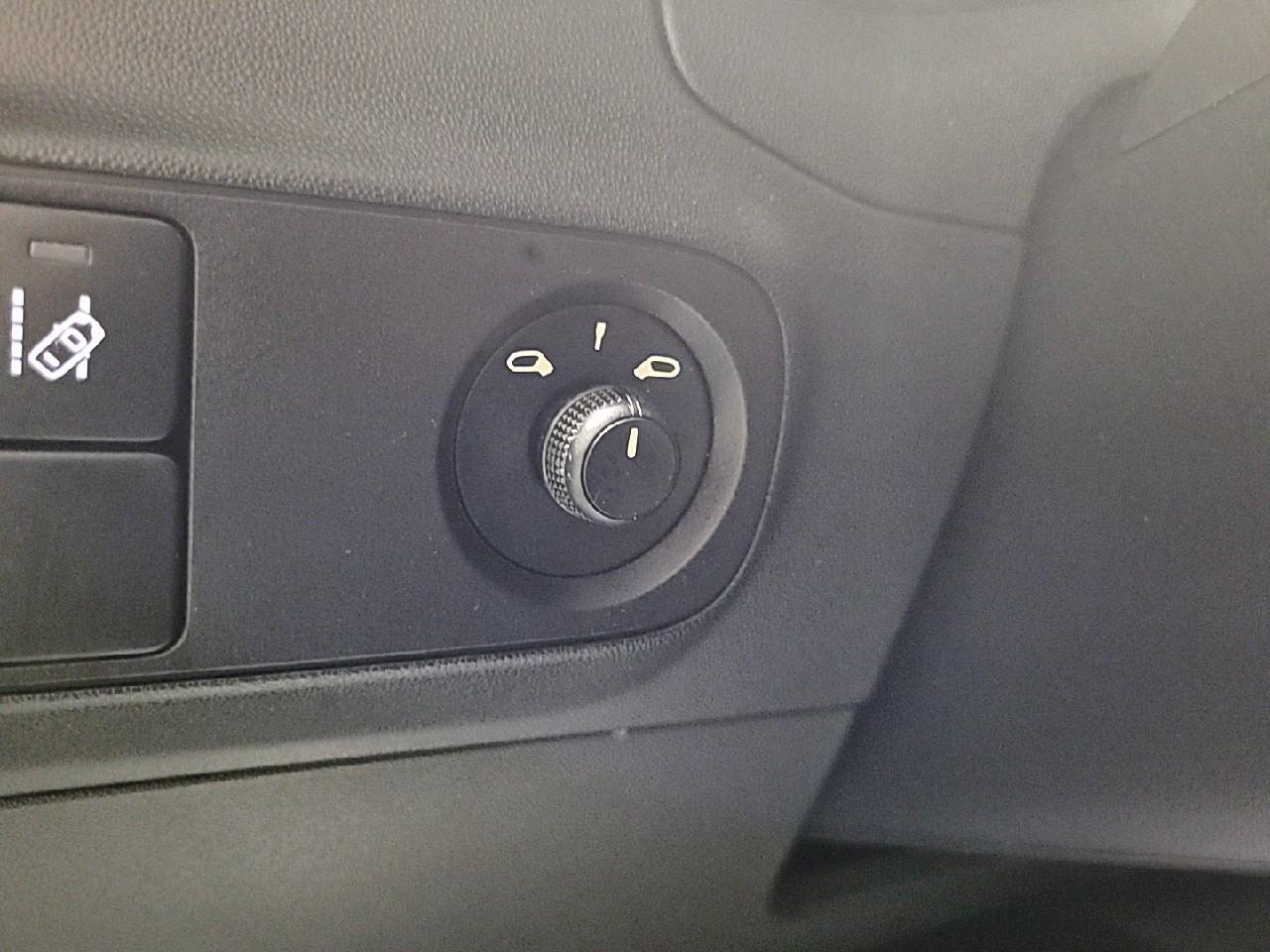 Citroën C3 puretech 83 ch bvm5 you — photo 24