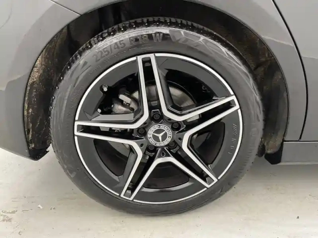 Mercedes Classe A 200 d — photo 19