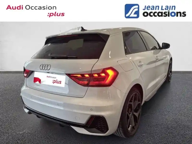 Audi A1 sportback 35 tfsi 150 ch s tronic 7 — photo 5