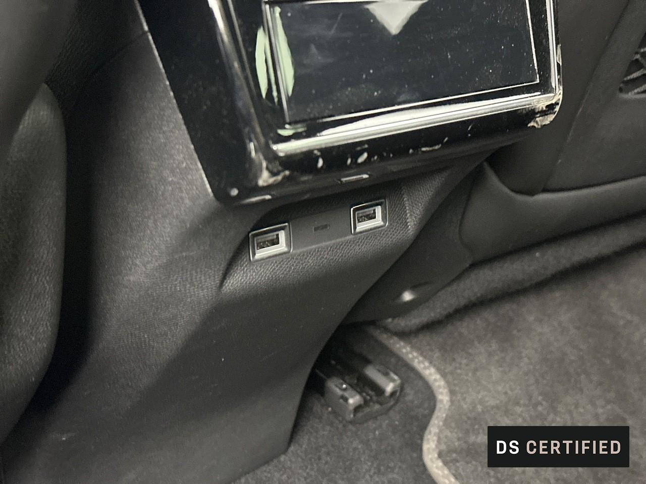 Ds Ds 7 crossback hybride rechargeable e-tense 360 eat8 4x4 opera — photo 37