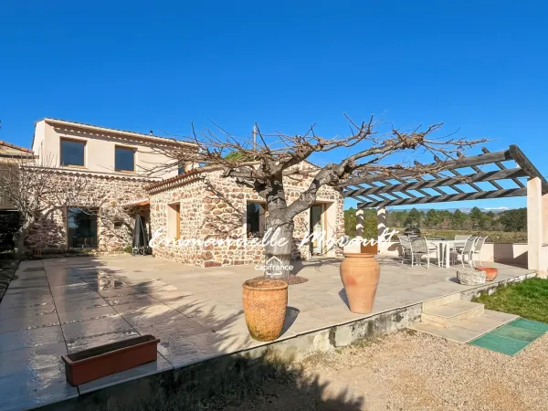 Maison 4 pièces 142 m²