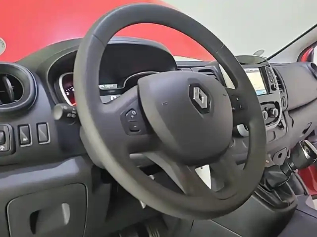 Renault Trafic combi l1 dci 145 energy s&amp;s — photo 8