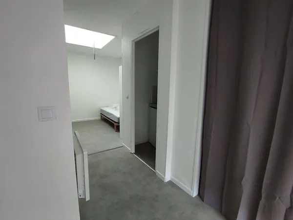 Studio 1 pièce 19 m²