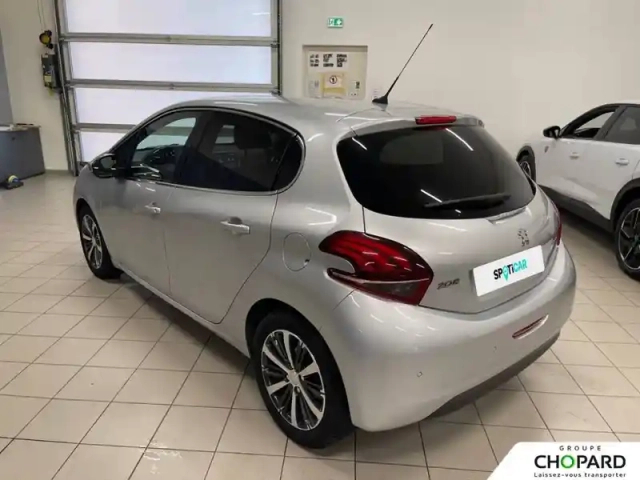 Peugeot 208 1.2 puretech 110ch s&amp;s eat6 — photo 100