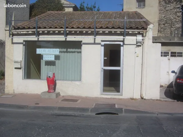 Local SARRIANS 35 m²