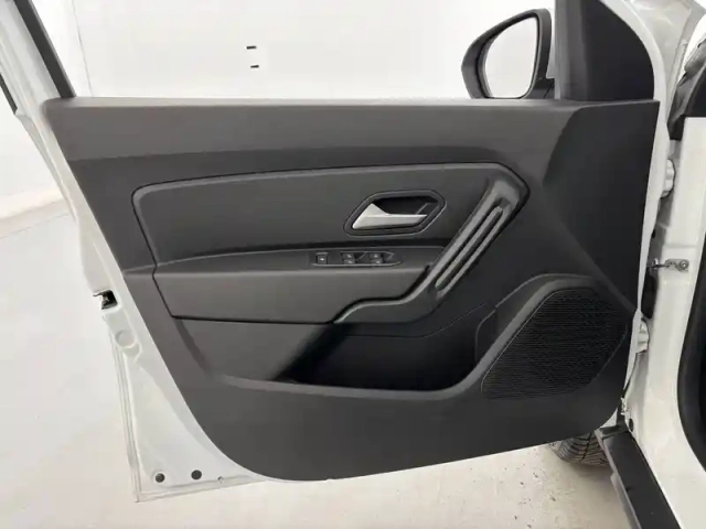 Dacia Duster eco-g 100 4x2 — photo 26