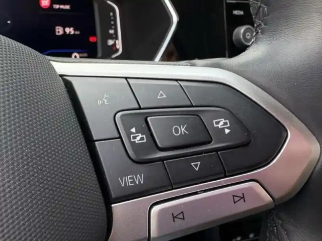 Volkswagen T-Cross 1.0 tsi 110ch style — photo 7