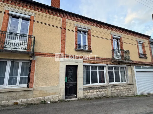 Maison 9 pièces 211 m²