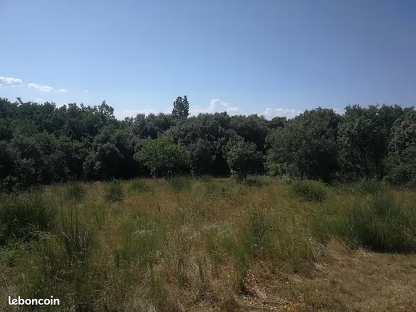 Terrain 400 m² Connaux